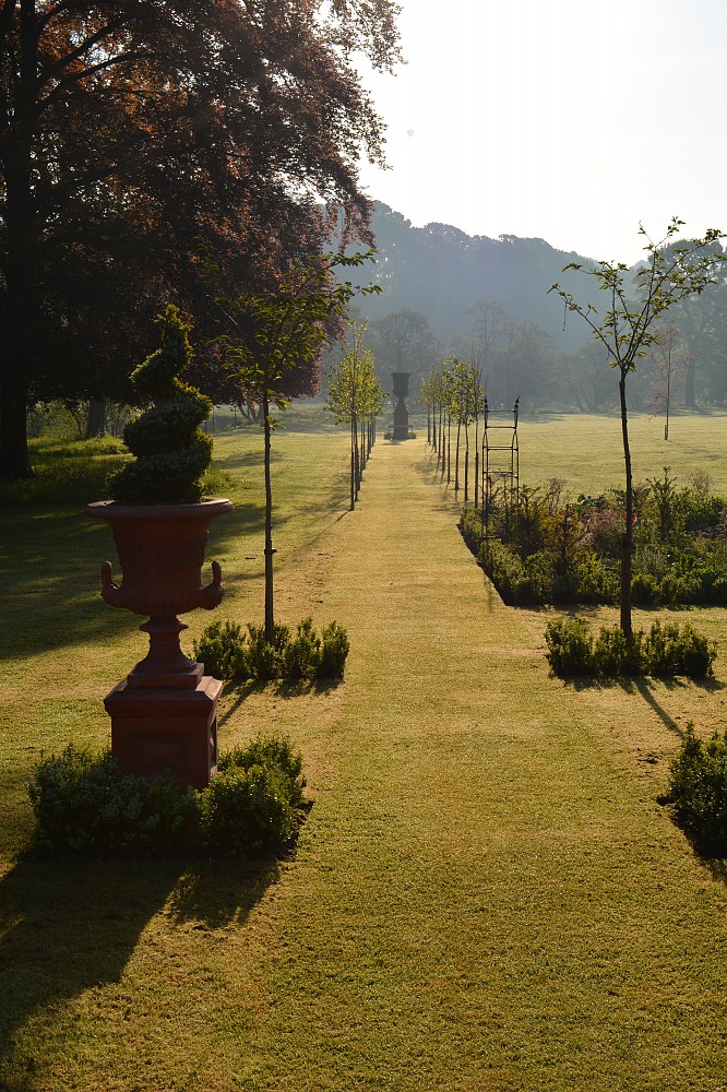 Newton House - Newton Surmaville